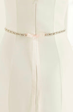Bianco Evento Belt PA64 Rose coloured belt made of sparkling crystals and pearls Width of 1cm Blush pink Carefully designed and manufactured within the EU.