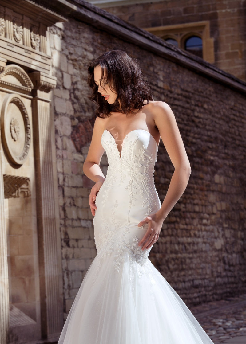 Dando London Leia – Your Little Secret Bridal & Prom Boutique
